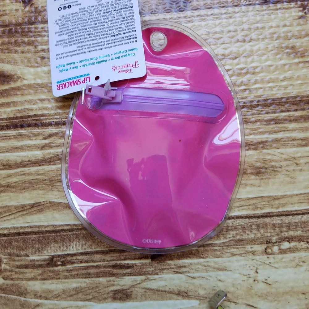 Disney Lip Smacker Key Chain Ring Bag Charm Lip Gloss Chapatick Princess Mickey